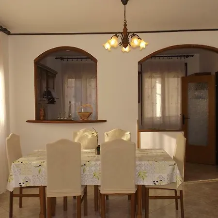 Family Laura Appartement